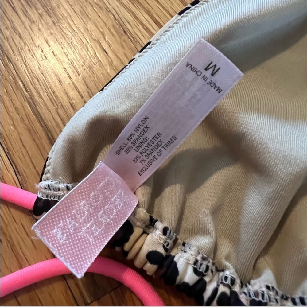 Vintage Y2K VICTORIA'S SECRET Essential Triangle Swim Top - Picture 5 of 15